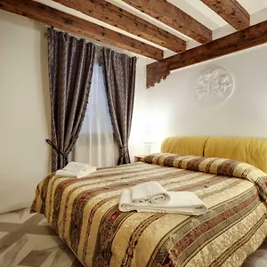 Angel's House Venezia
