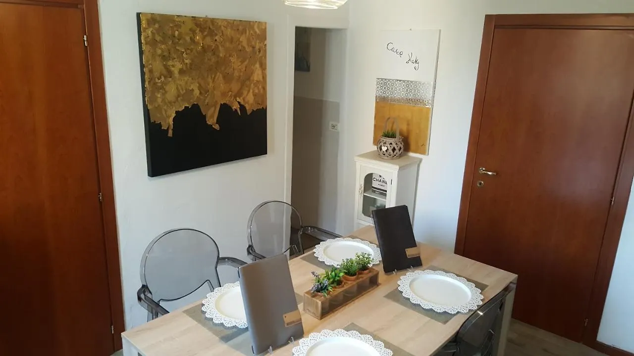 Appartamento Vicky Venezia 0*,  Italia